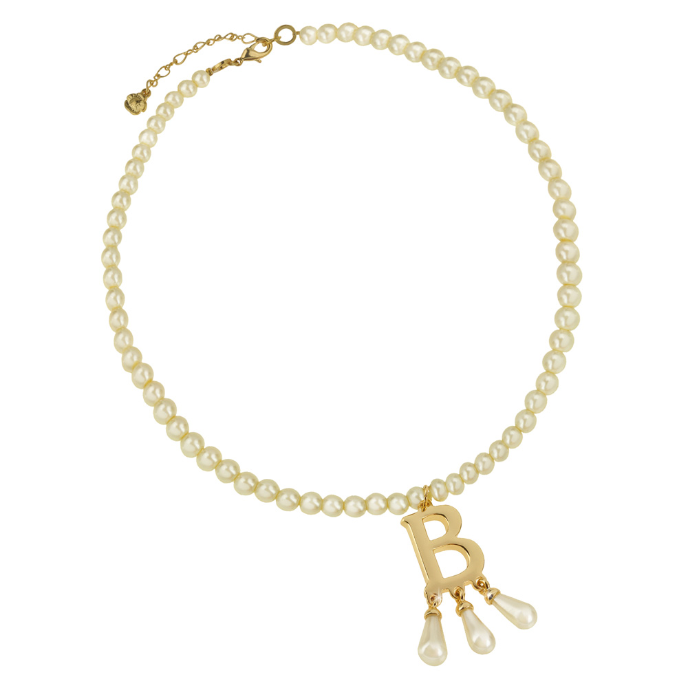 Anne Boleyn 'B' necklace