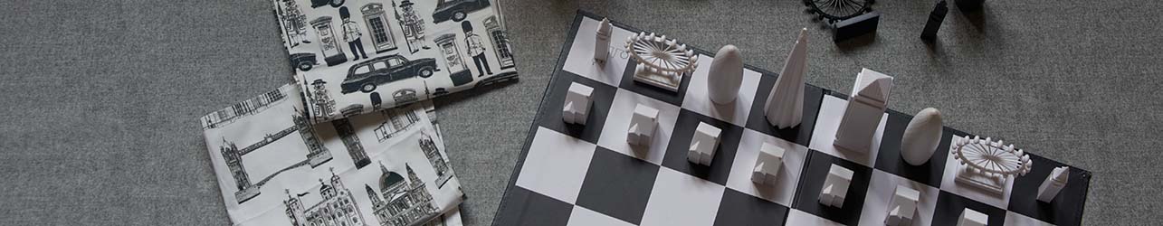 Collector's chess sets & traditional board games Collector's chess sets & traditional board games