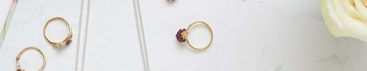 Yellow gold jewellery inspired by royal collections Yellow gold jewellery inspired by royal collections